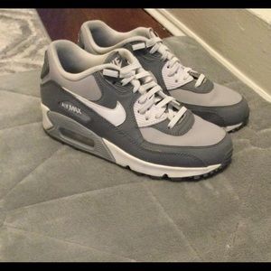 Nike AirMax 90 GS Size 6Y
